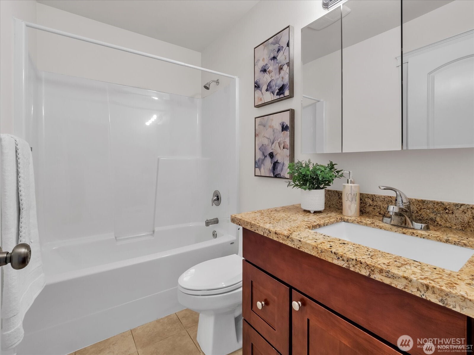 4032 152nd Place Property Photo 12