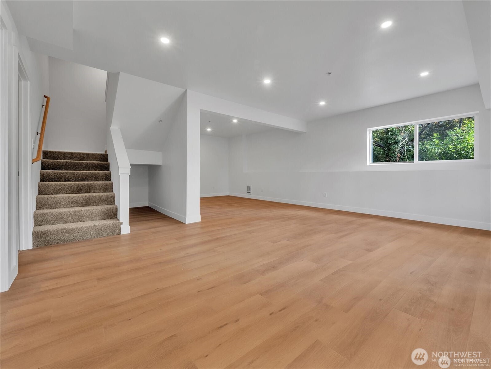 4032 152nd Place Property Photo 22