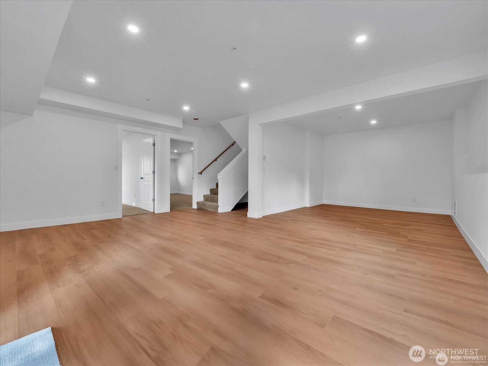 4032 152nd Place Property Photo 23