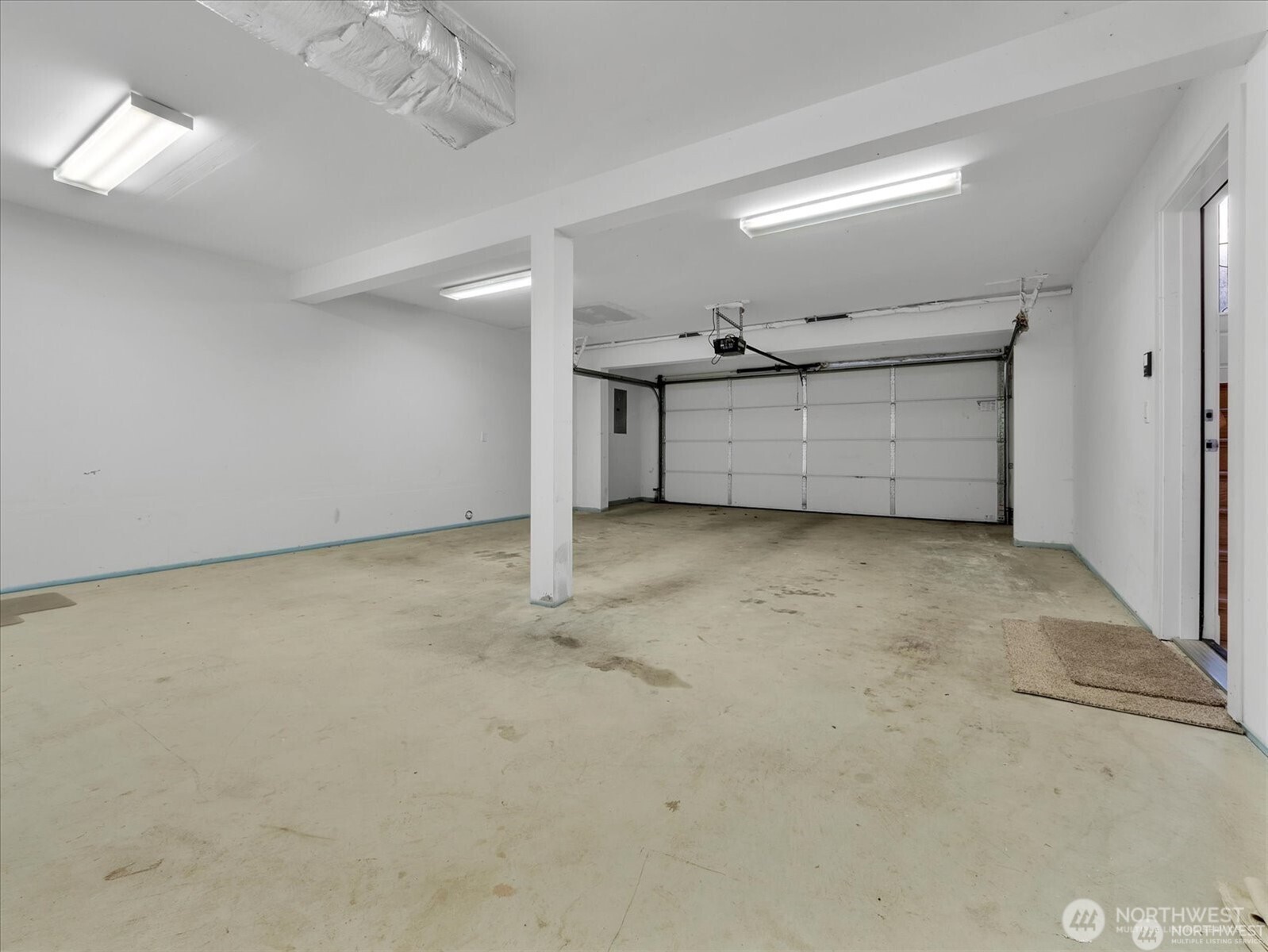 4032 152nd Place Property Photo 28