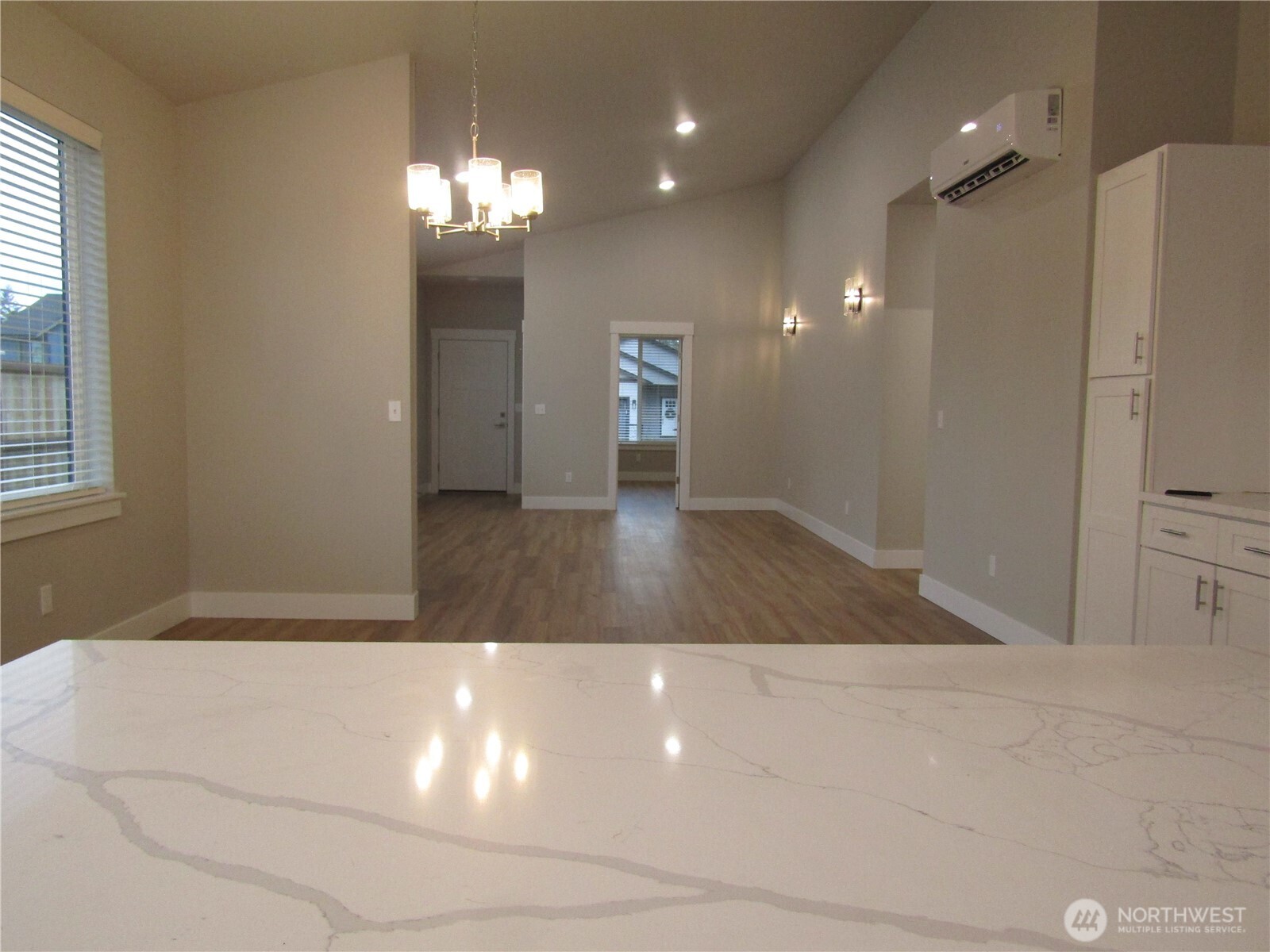 2114 Hawks View Lane Property Photo 10