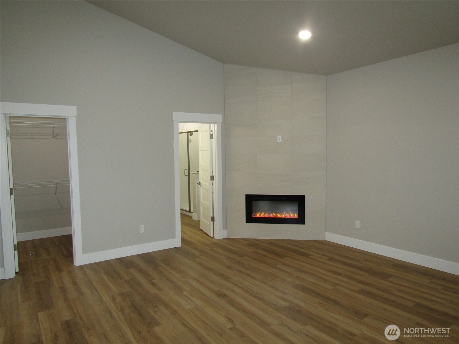 2114 Hawks View Lane Property Photo 13