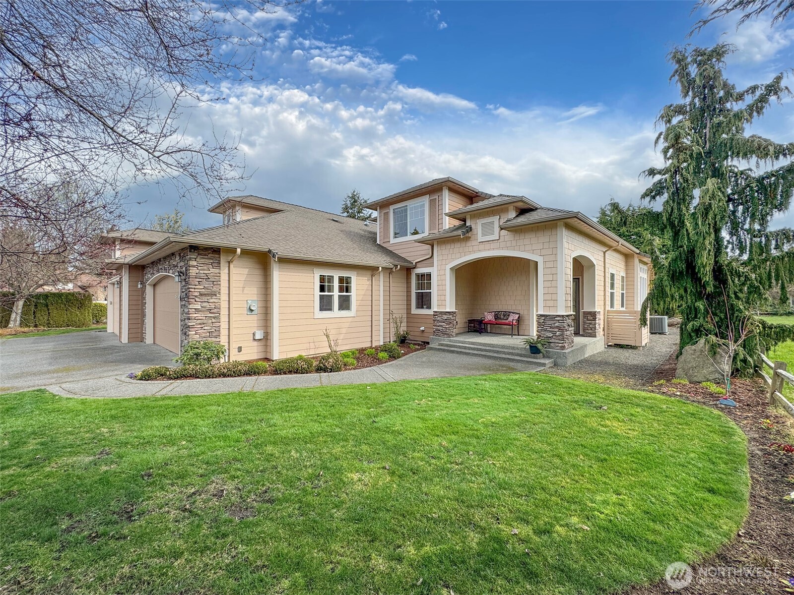 20 Mount Baker Drive Property Photo