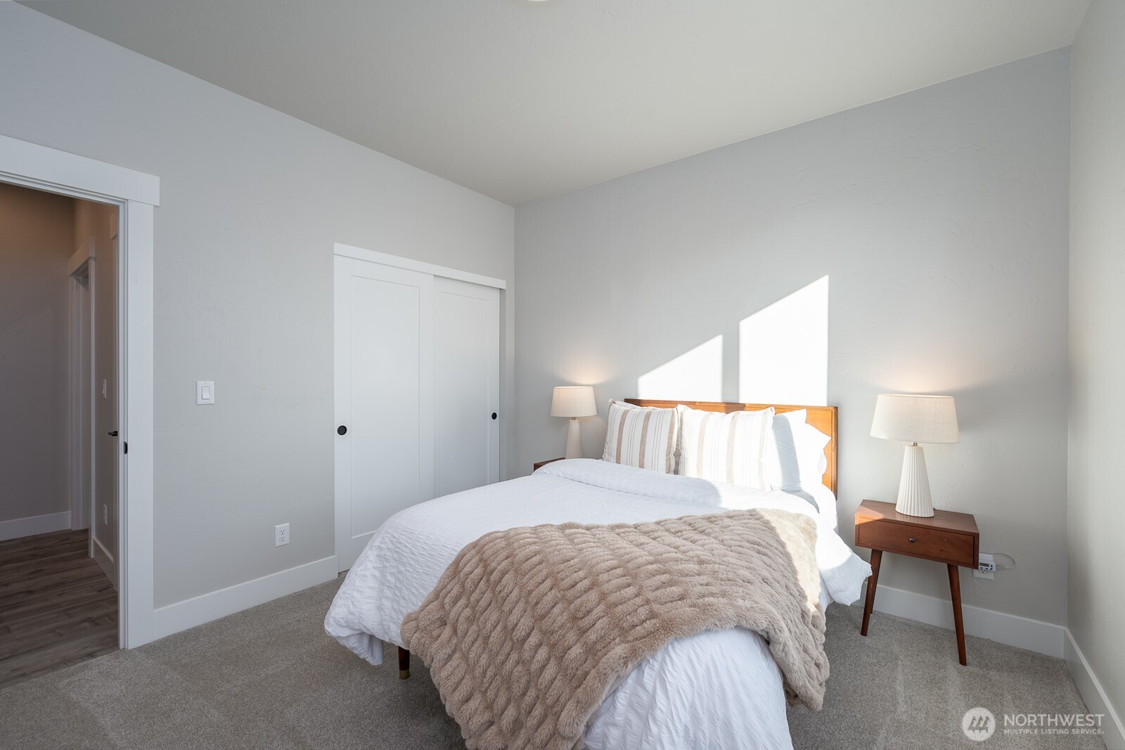 1127 9th Avenue Property Photo 16