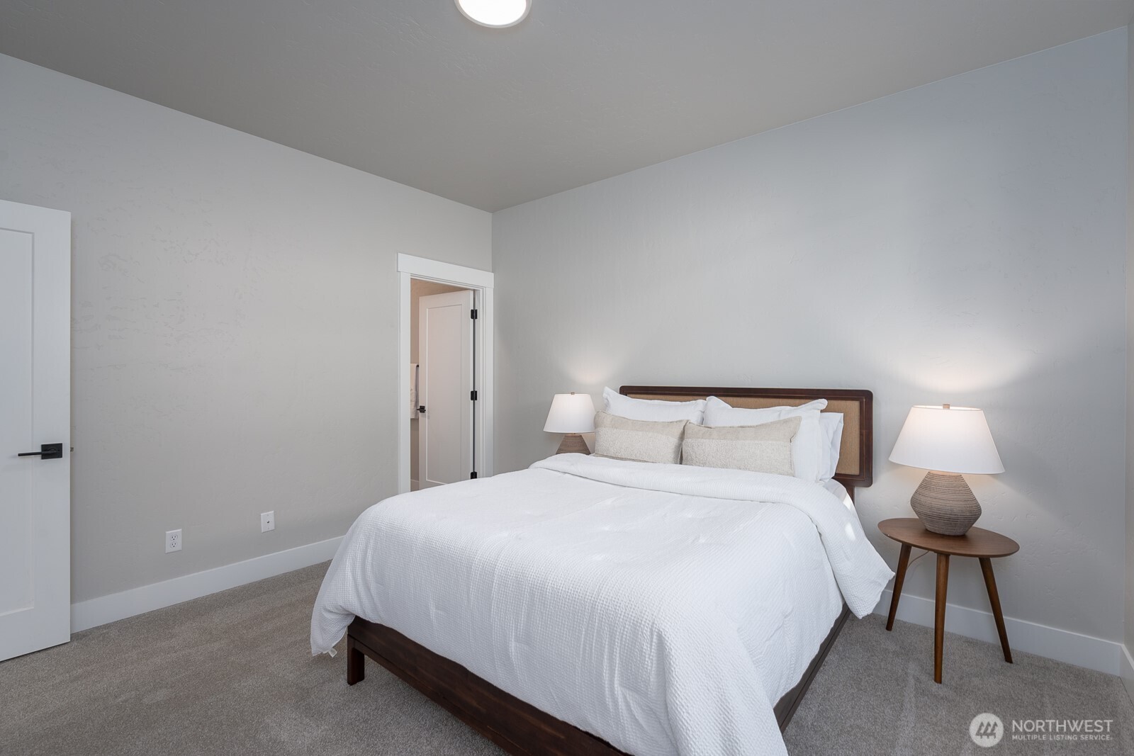 1127 9th Avenue Property Photo 18