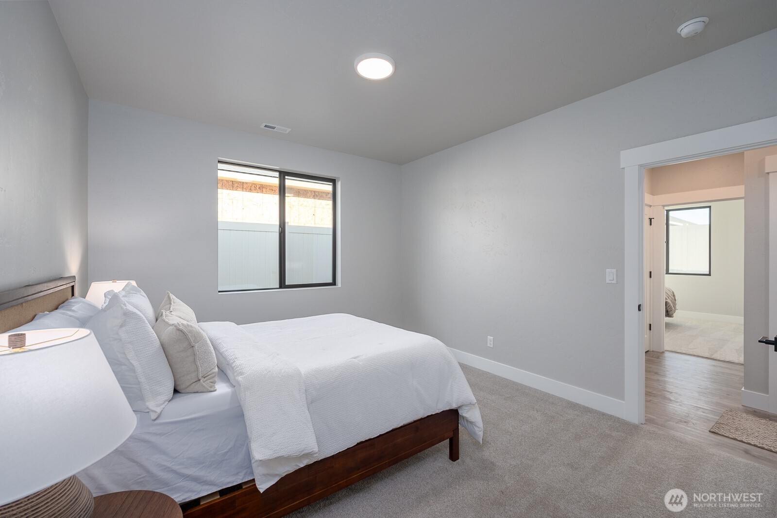 1127 9th Avenue Property Photo 23
