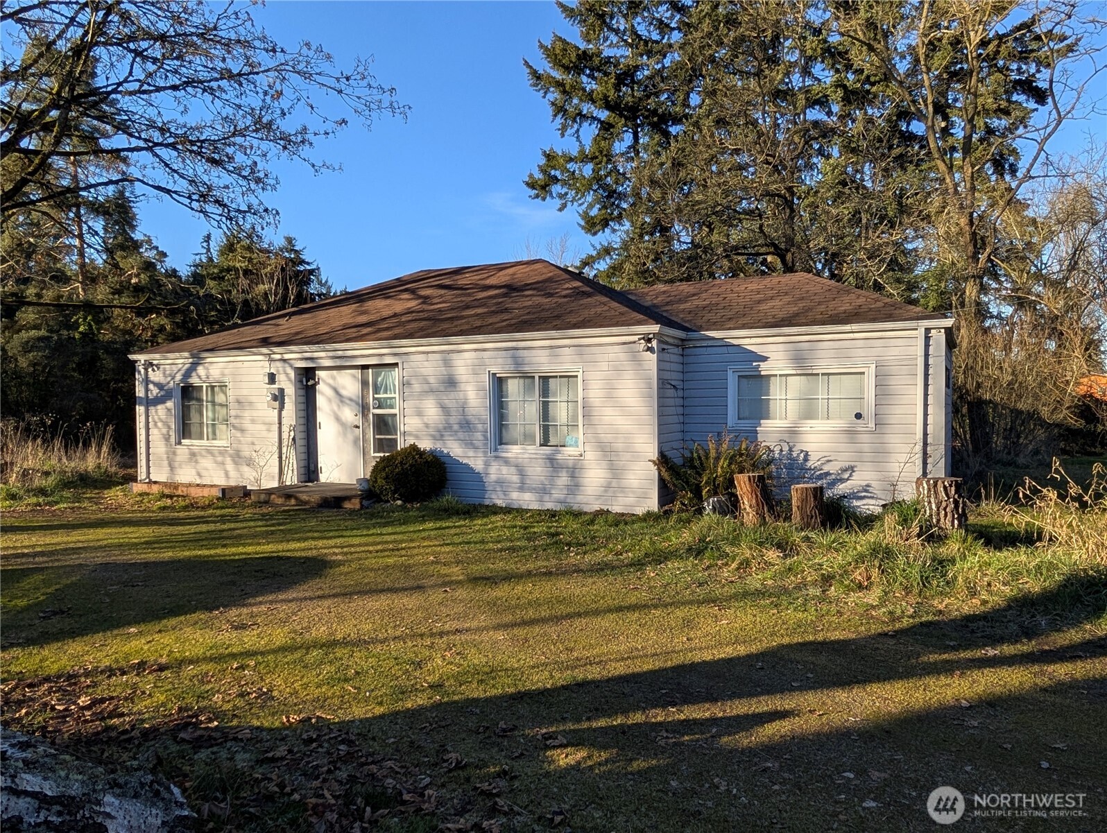 8208 8216 Canyon Road Property Photo 4
