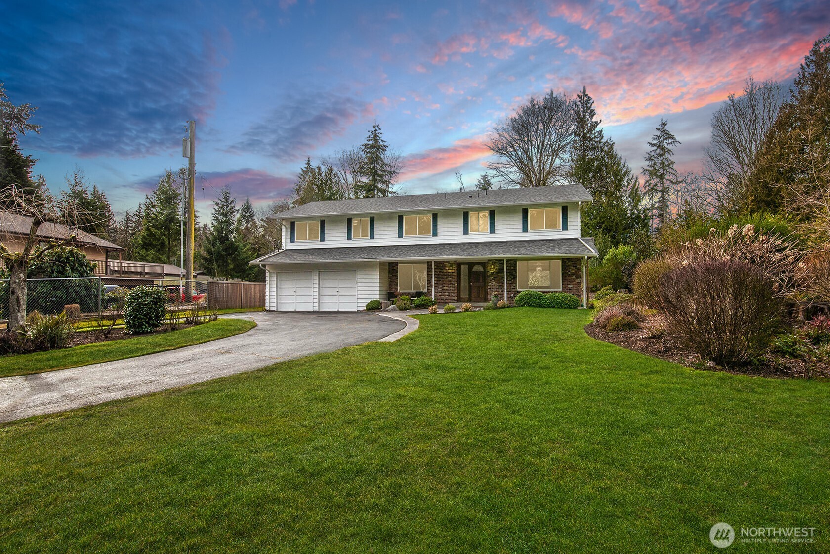 12506 Maplewood Avenue Property Photo 1