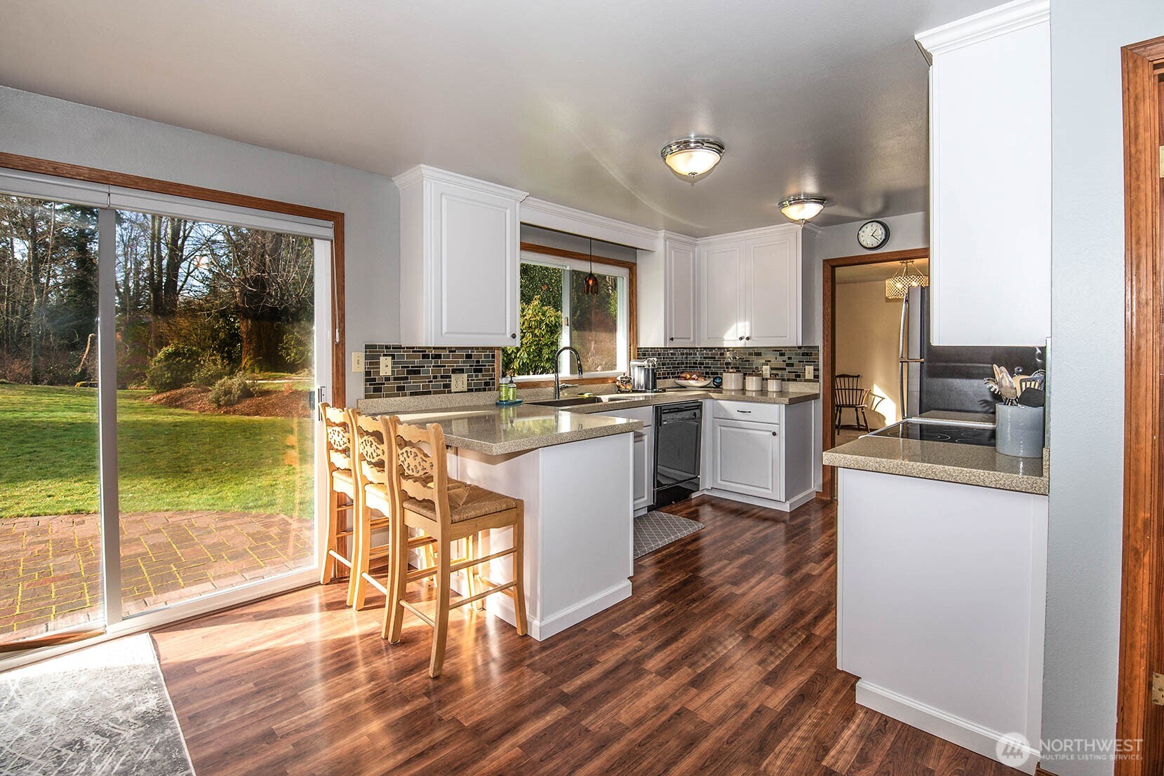 12506 Maplewood Avenue Property Photo 10