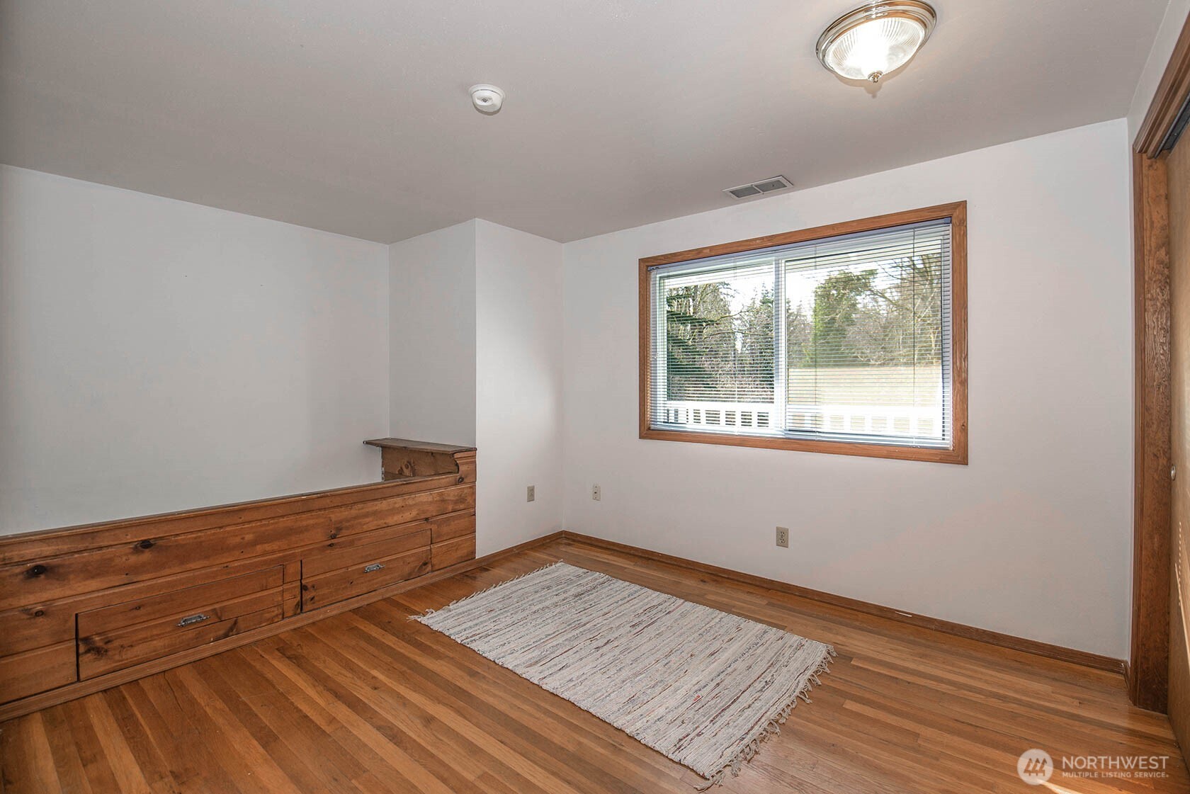 12506 Maplewood Avenue Property Photo 21