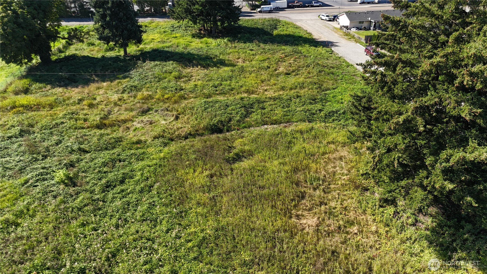925 40th Street Property Photo 3