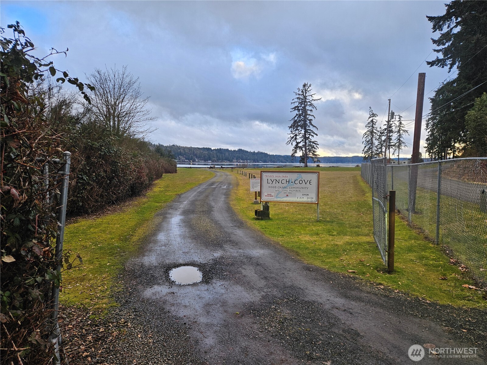 323 Ne Barbara Boulevard Property Photo 9