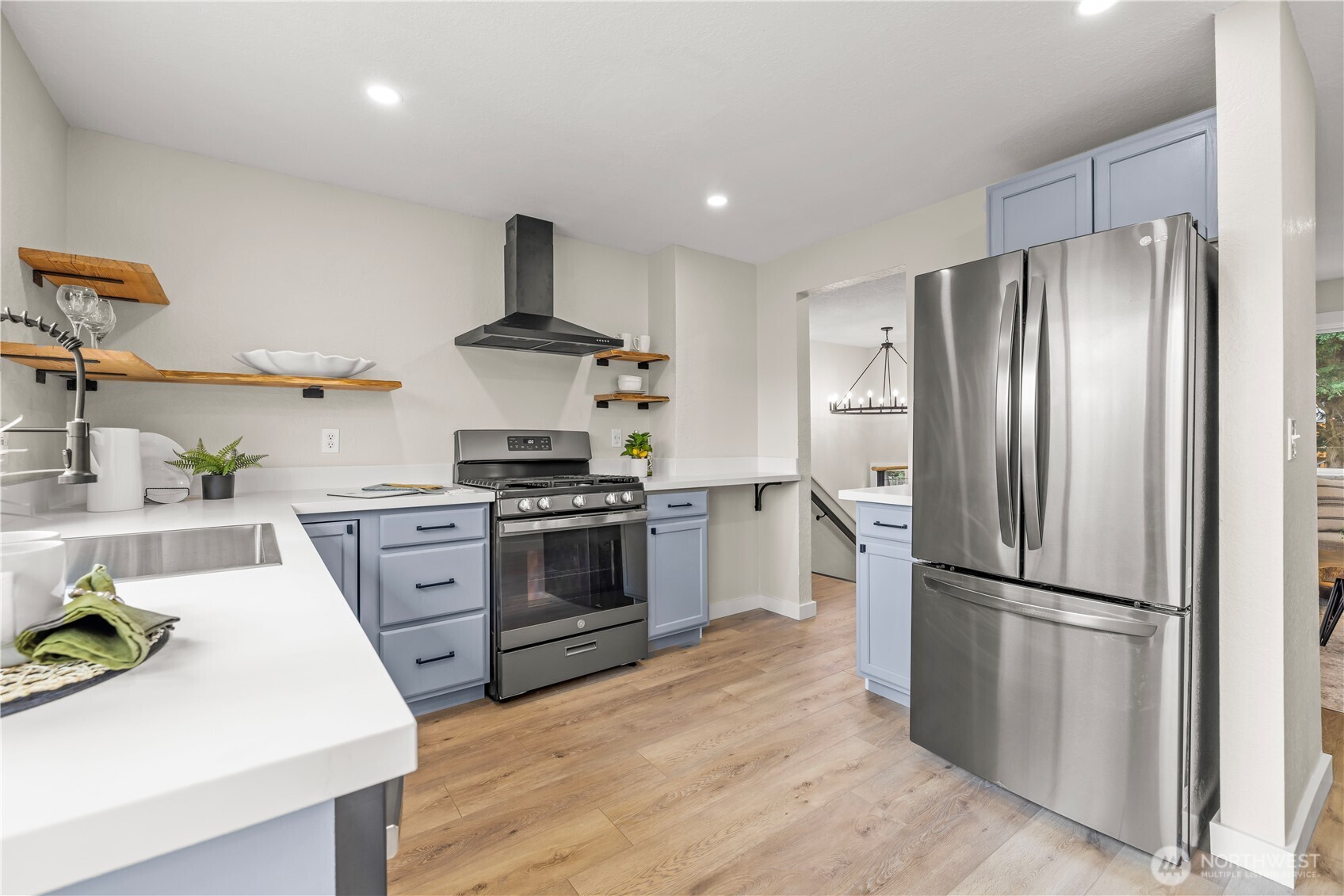 920 207th Place Property Photo 16