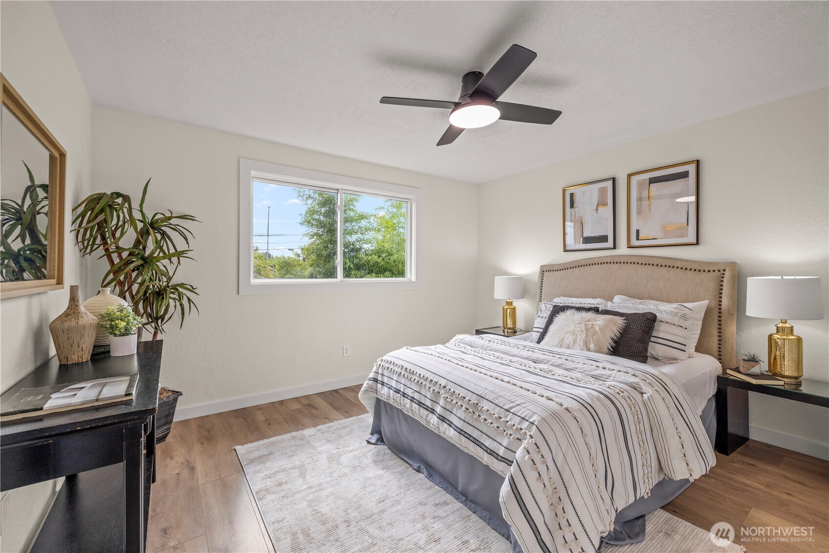 920 207th Place Property Photo 19