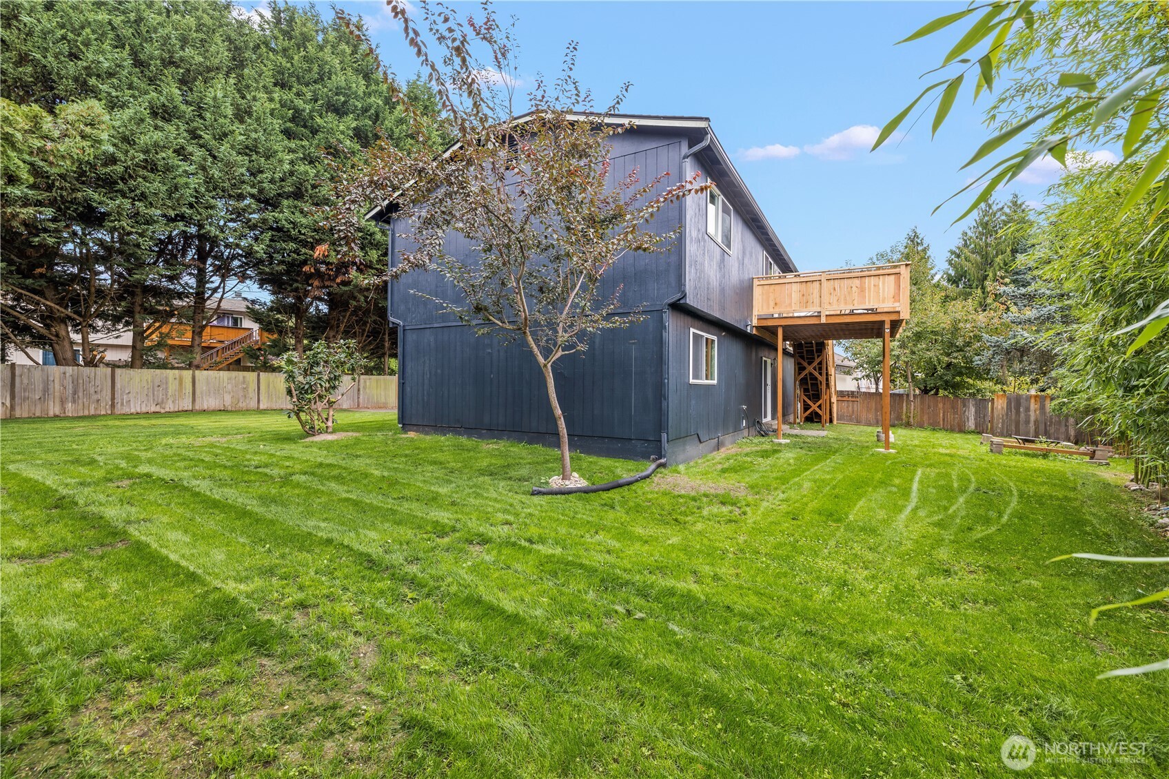 920 207th Place Property Photo 37