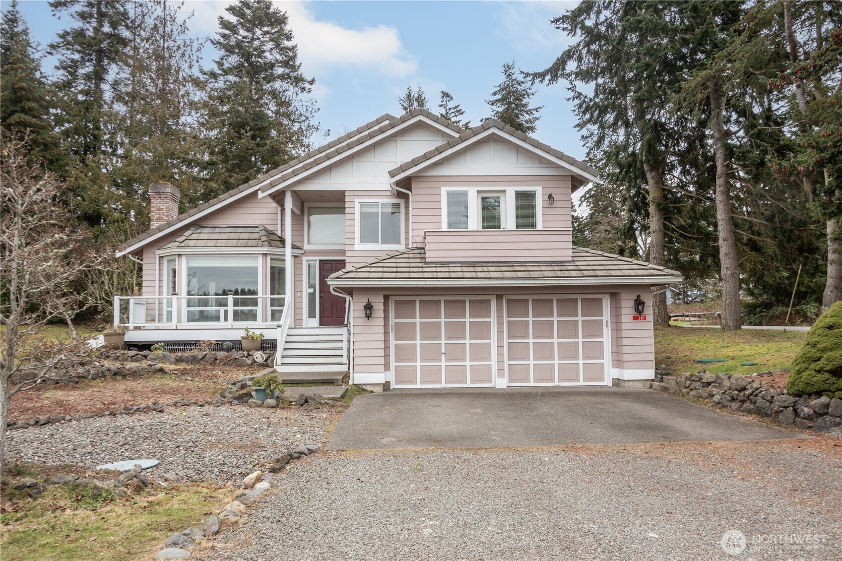 281 Port Townsend Bay Property Photo 4