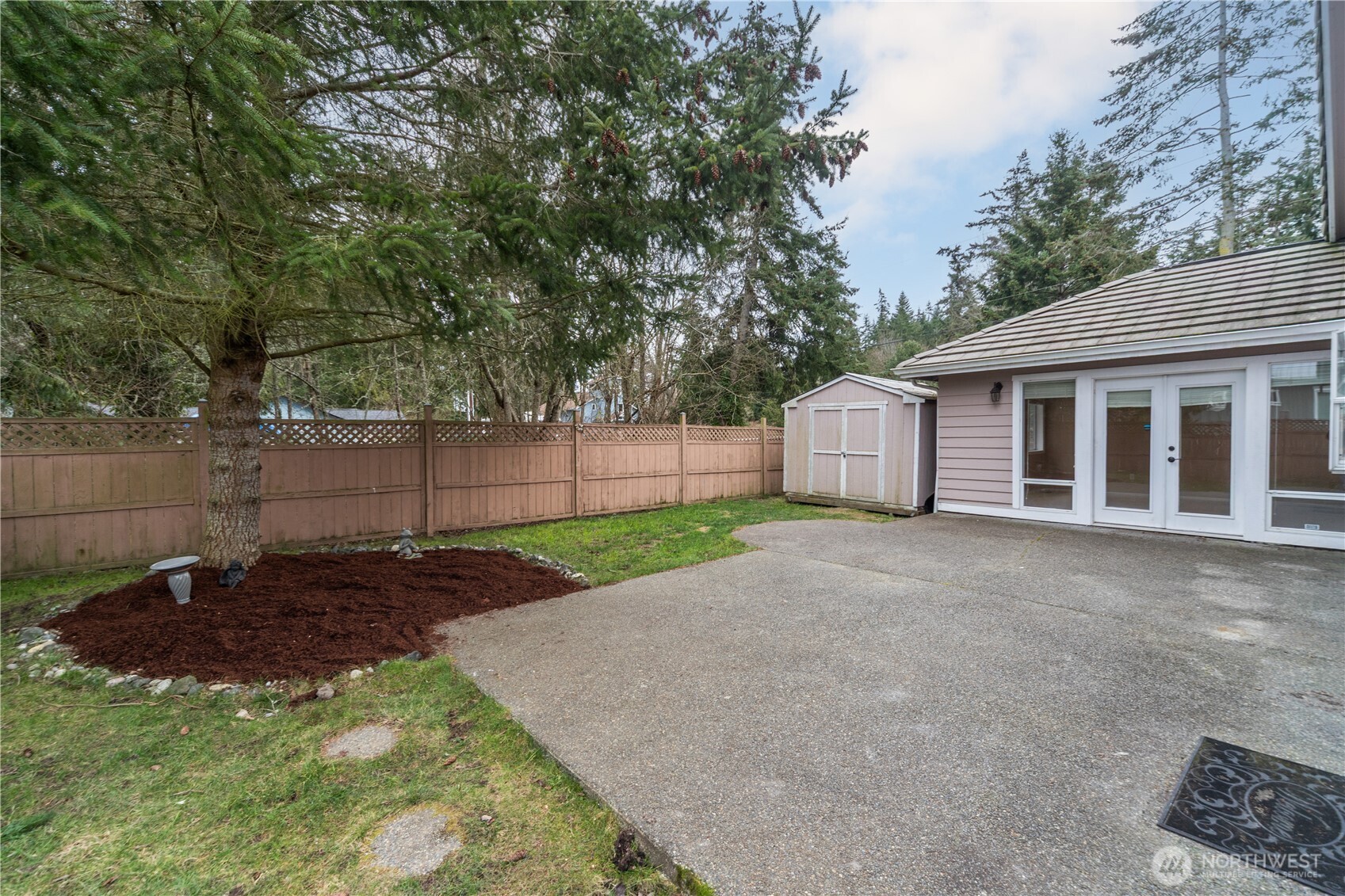 281 Port Townsend Bay Property Photo 6