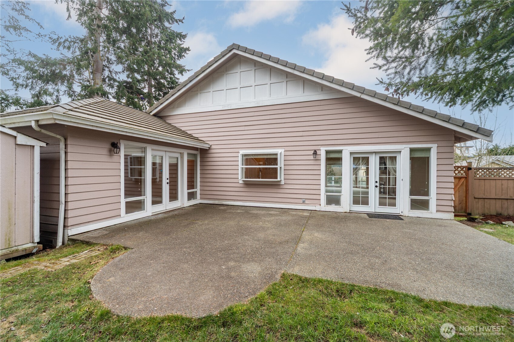 281 Port Townsend Bay Property Photo 36
