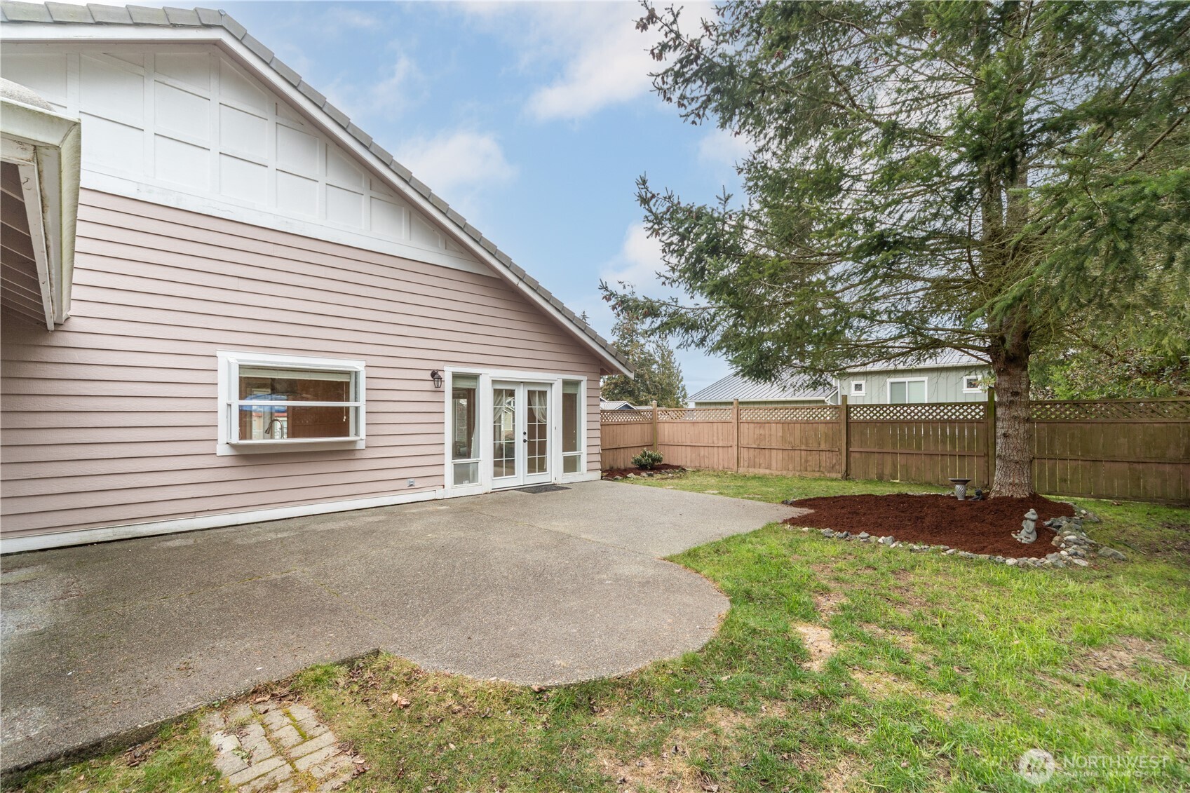 281 Port Townsend Bay Property Photo 37