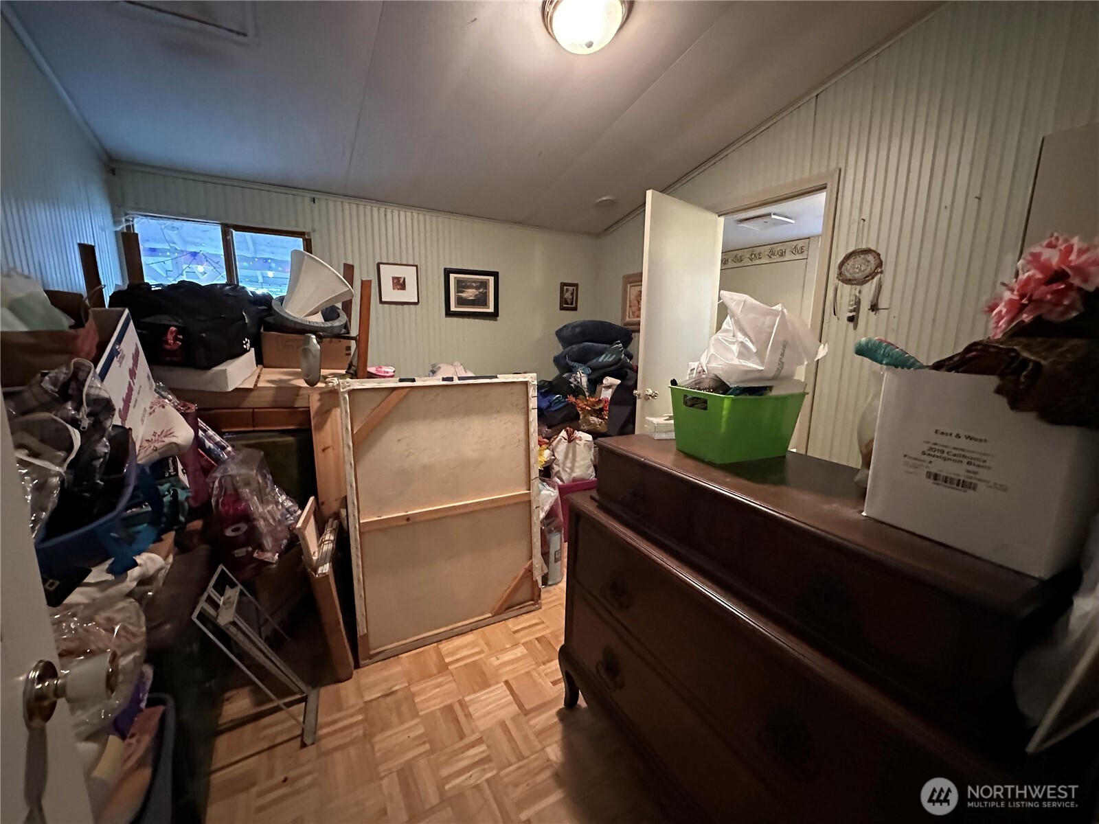 2441 Crestridge Drive Property Photo 12