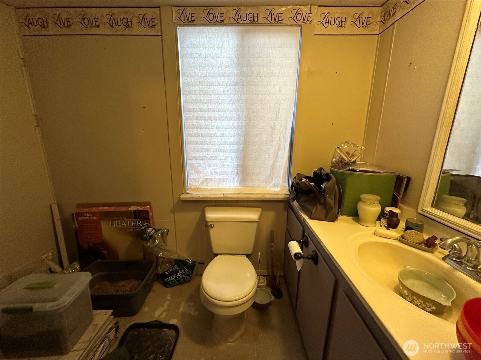 2441 Crestridge Drive Property Photo 13
