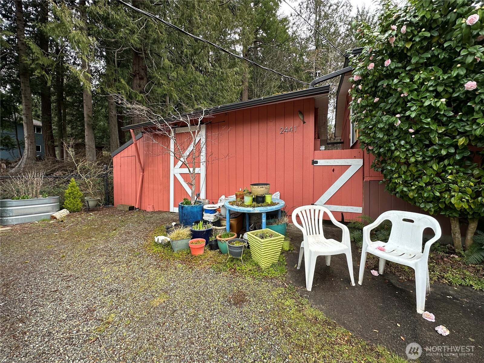 2441 Crestridge Drive Property Photo 17