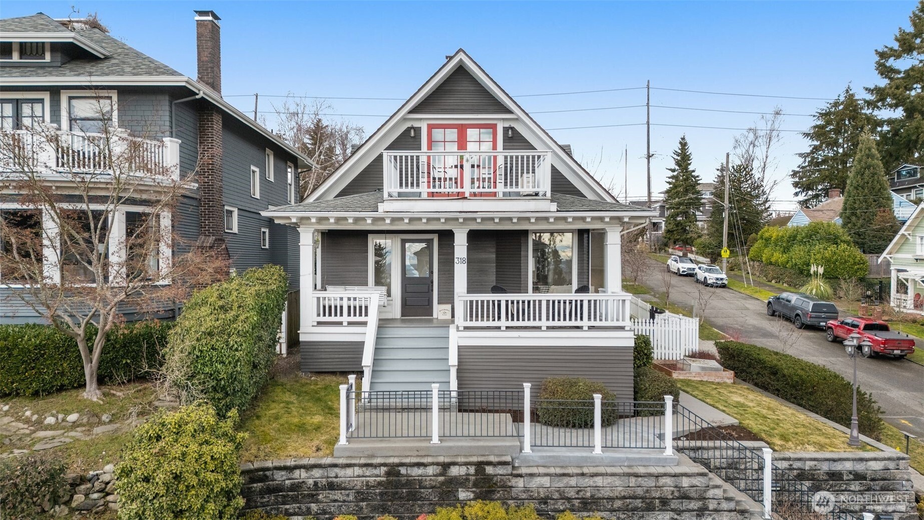 318 Lee Street Property Photo