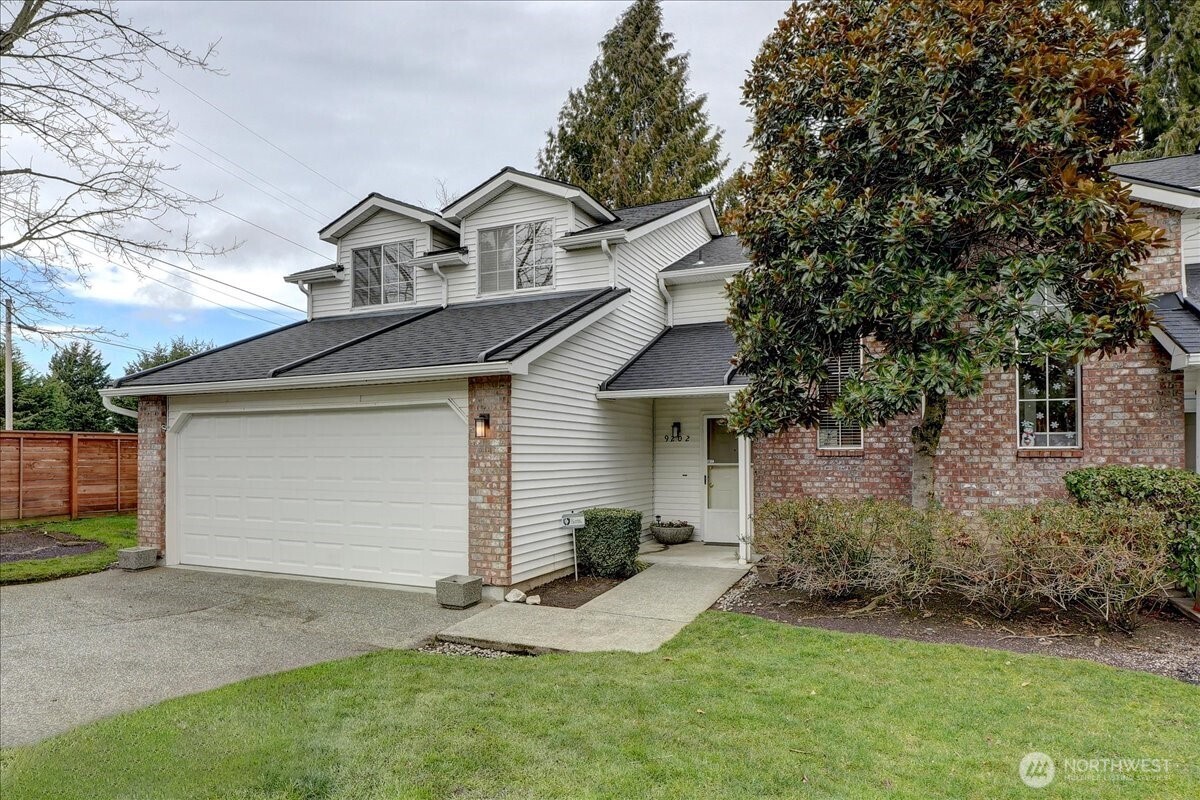 9202 S 240 Place Property Photo 1
