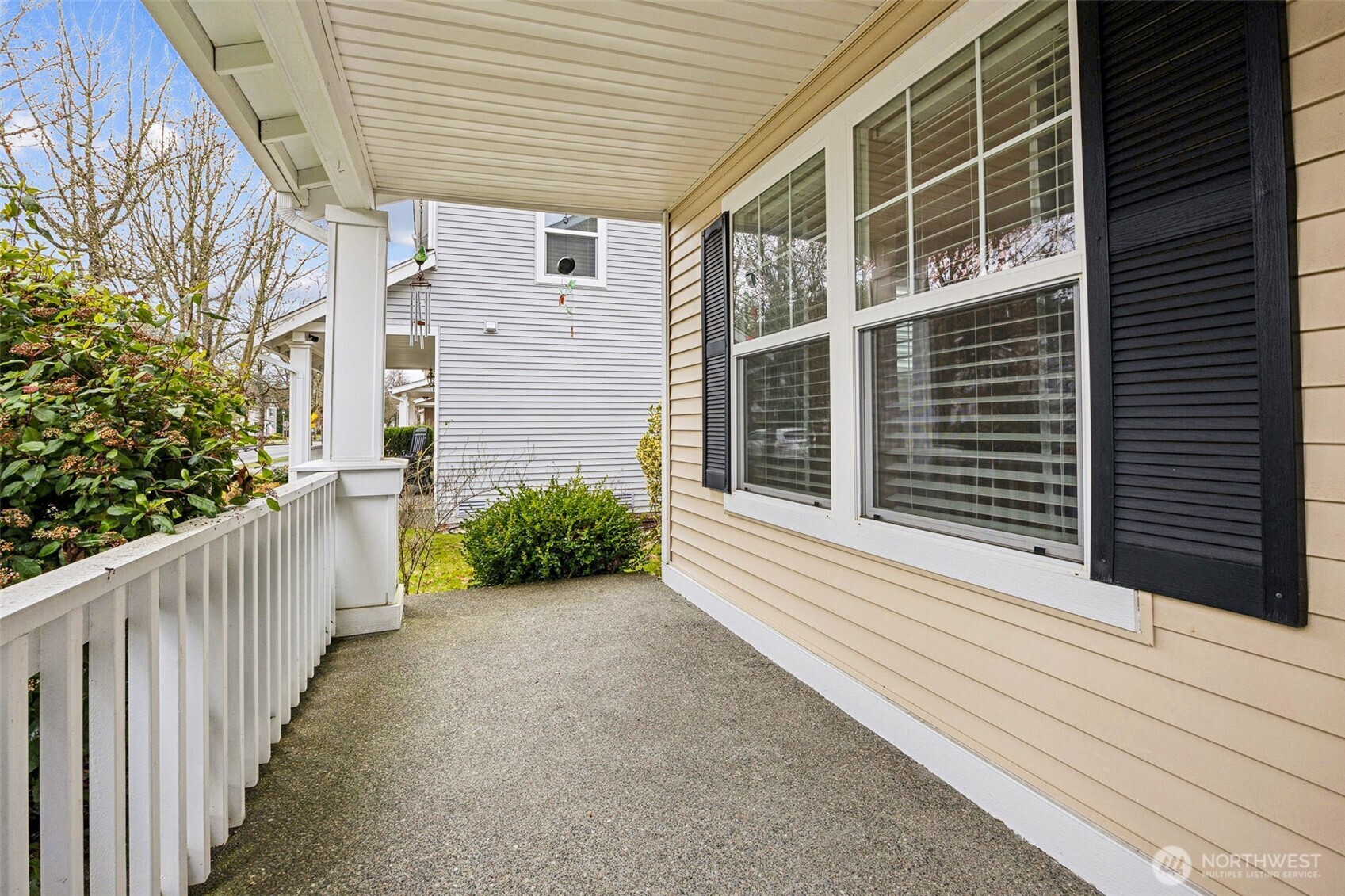 2742 Mcneil Street Property Photo 4