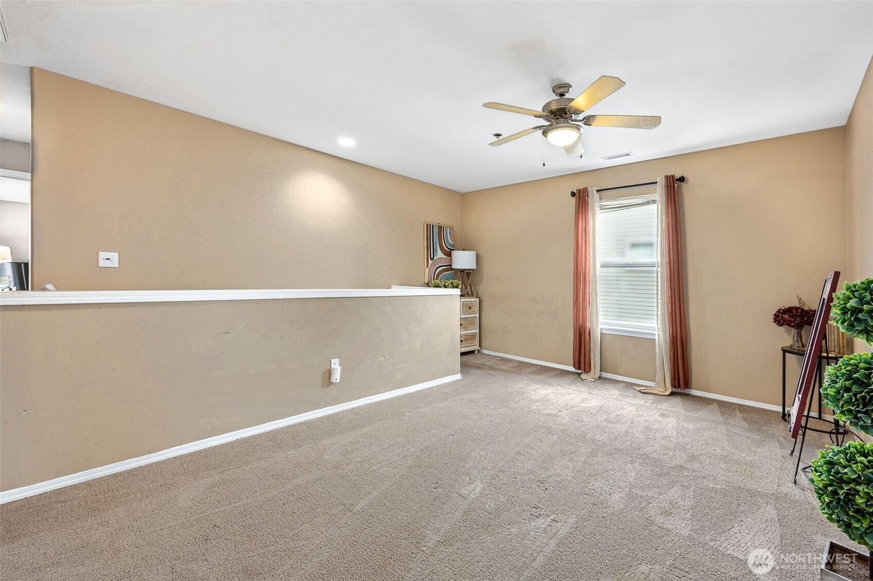 2742 Mcneil Street Property Photo 16