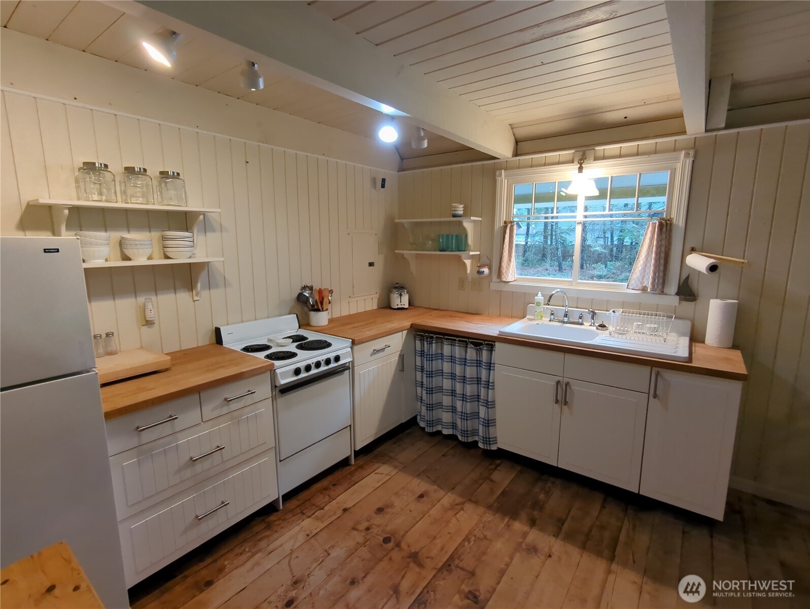 1303 167th Lane Property Photo 10