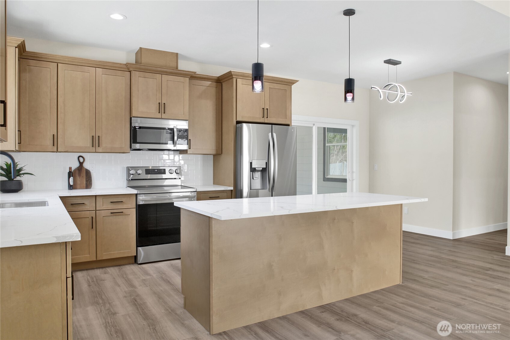 8659 Golden Valley Drive Property Photo 15