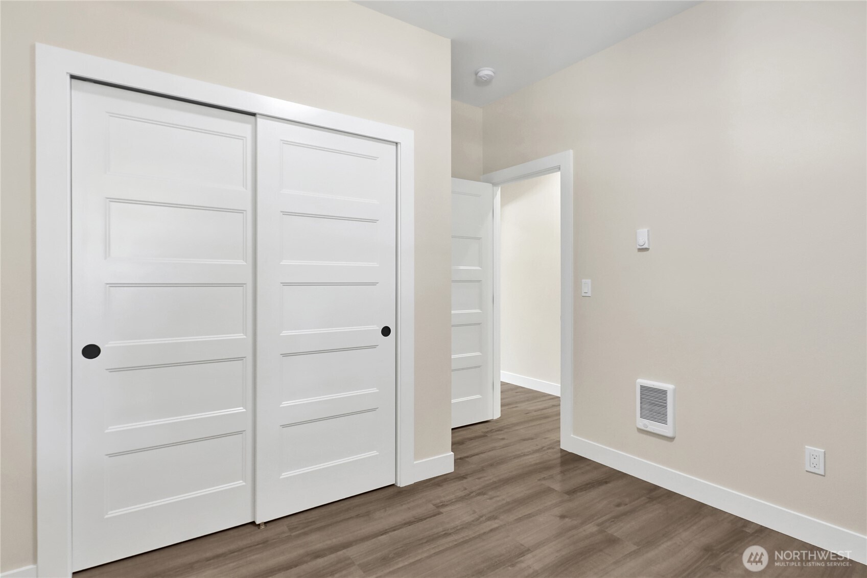 8659 Golden Valley Drive Property Photo 26