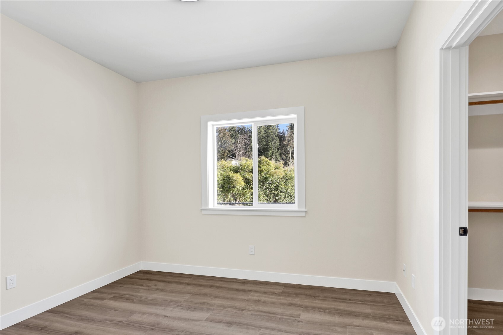 8659 Golden Valley Drive Property Photo 29
