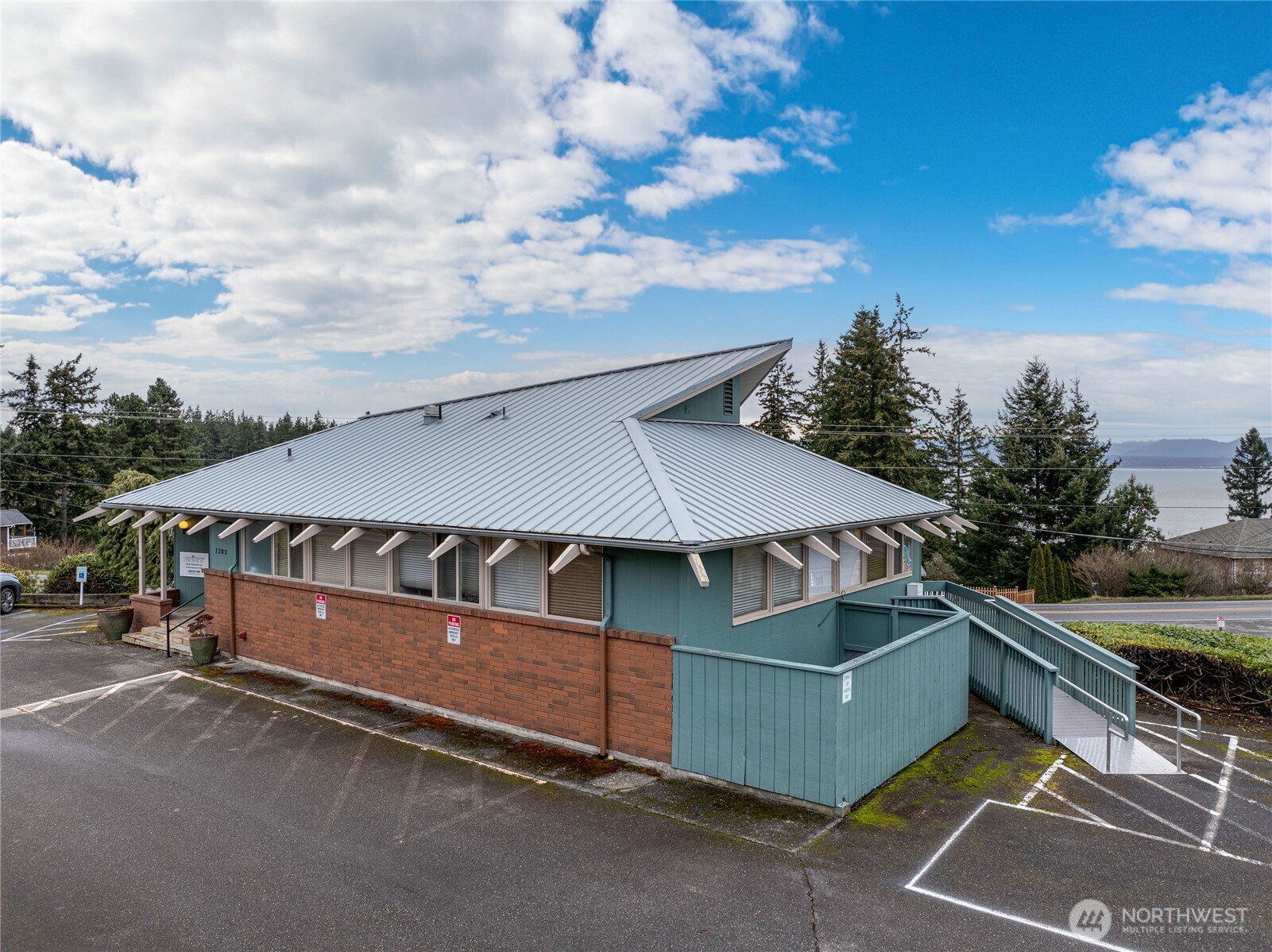 1283 Elger Bay Road Property Photo 2