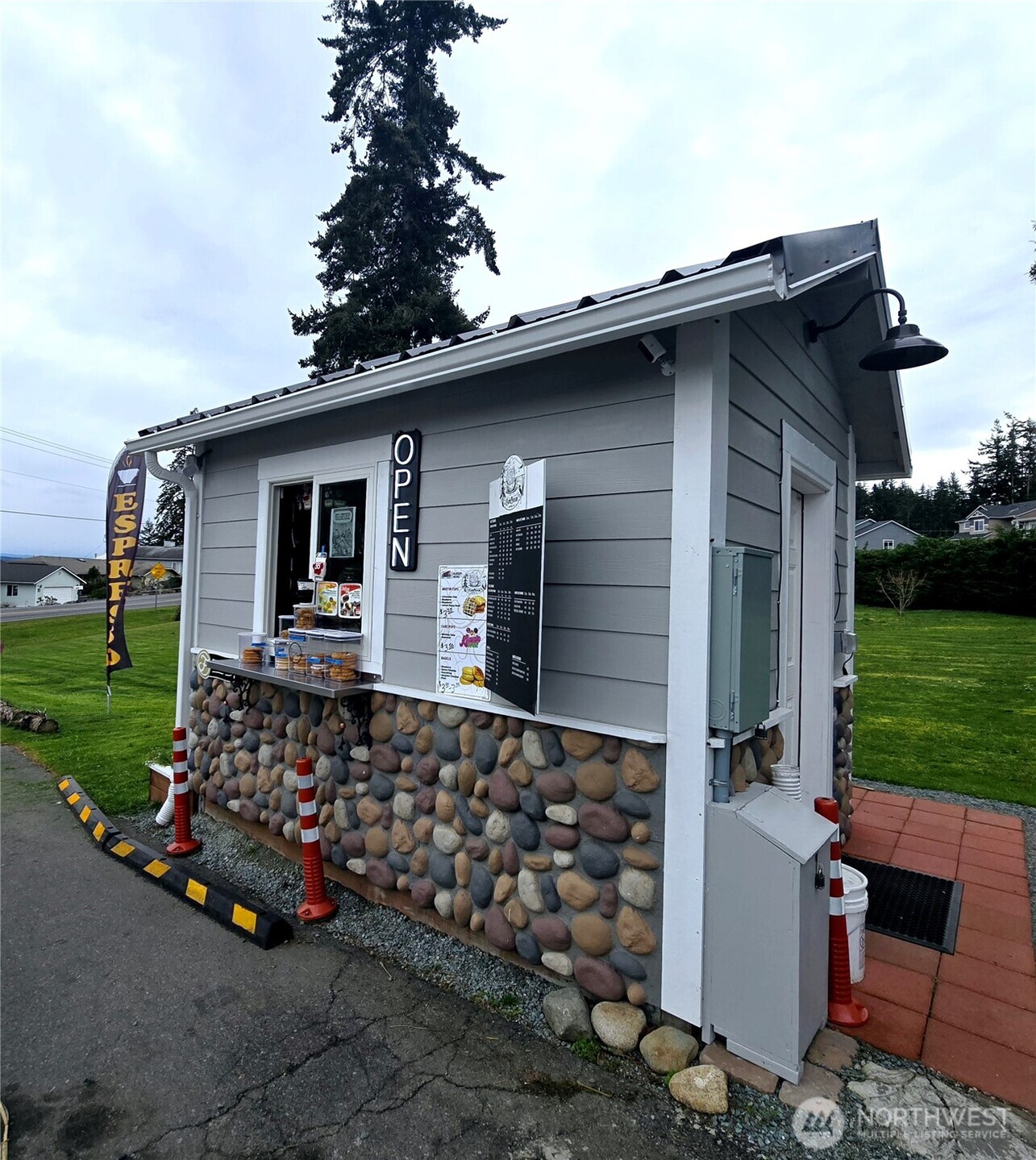 1283 Elger Bay Road Property Photo 31