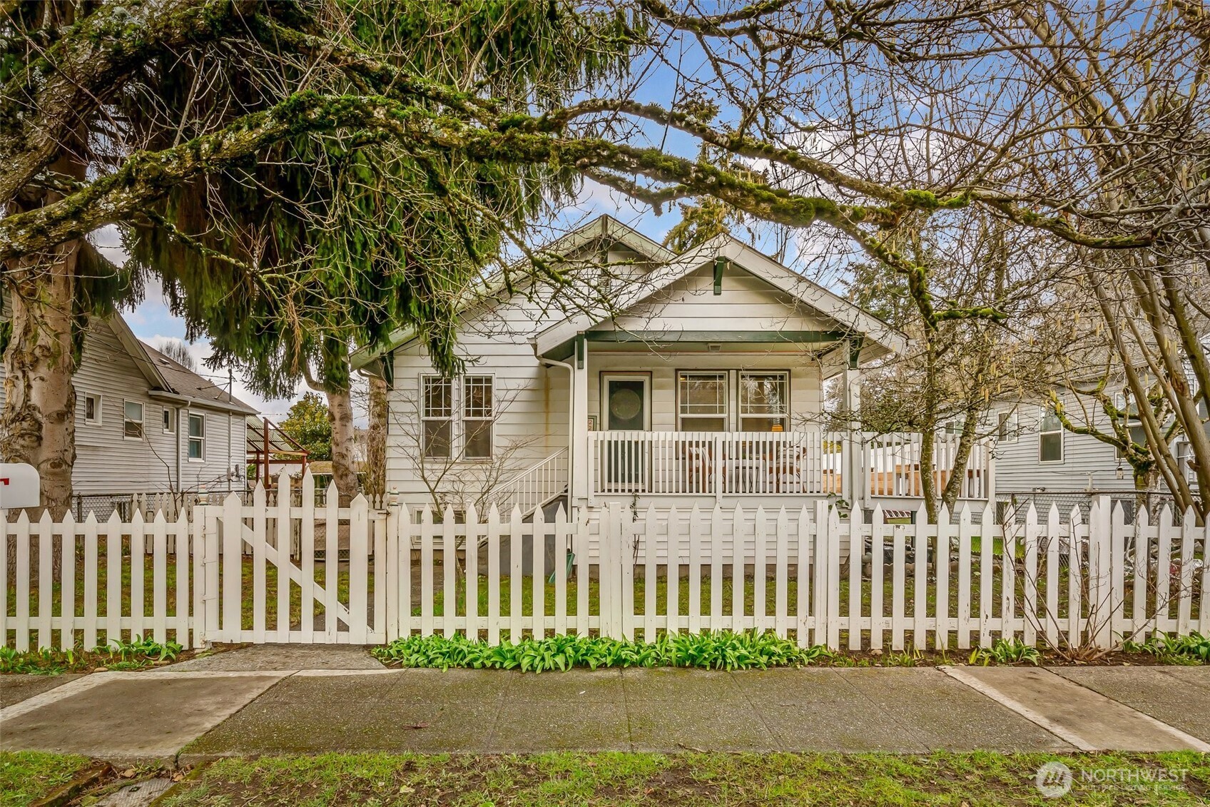 1212 S Donovan Street Property Photo 1