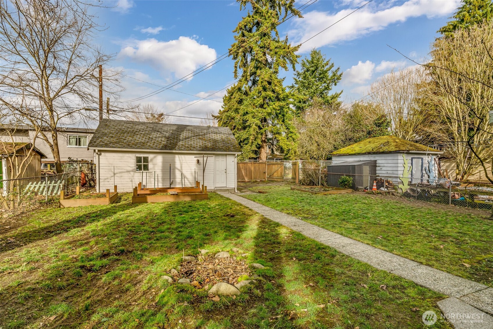 1212 S Donovan Street Property Photo 24