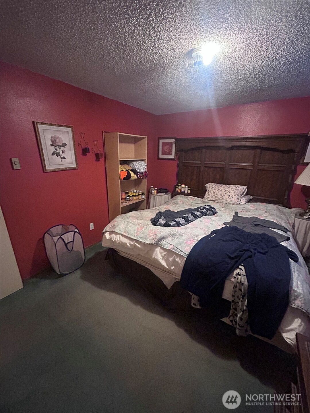 9025 E Property Photo 3