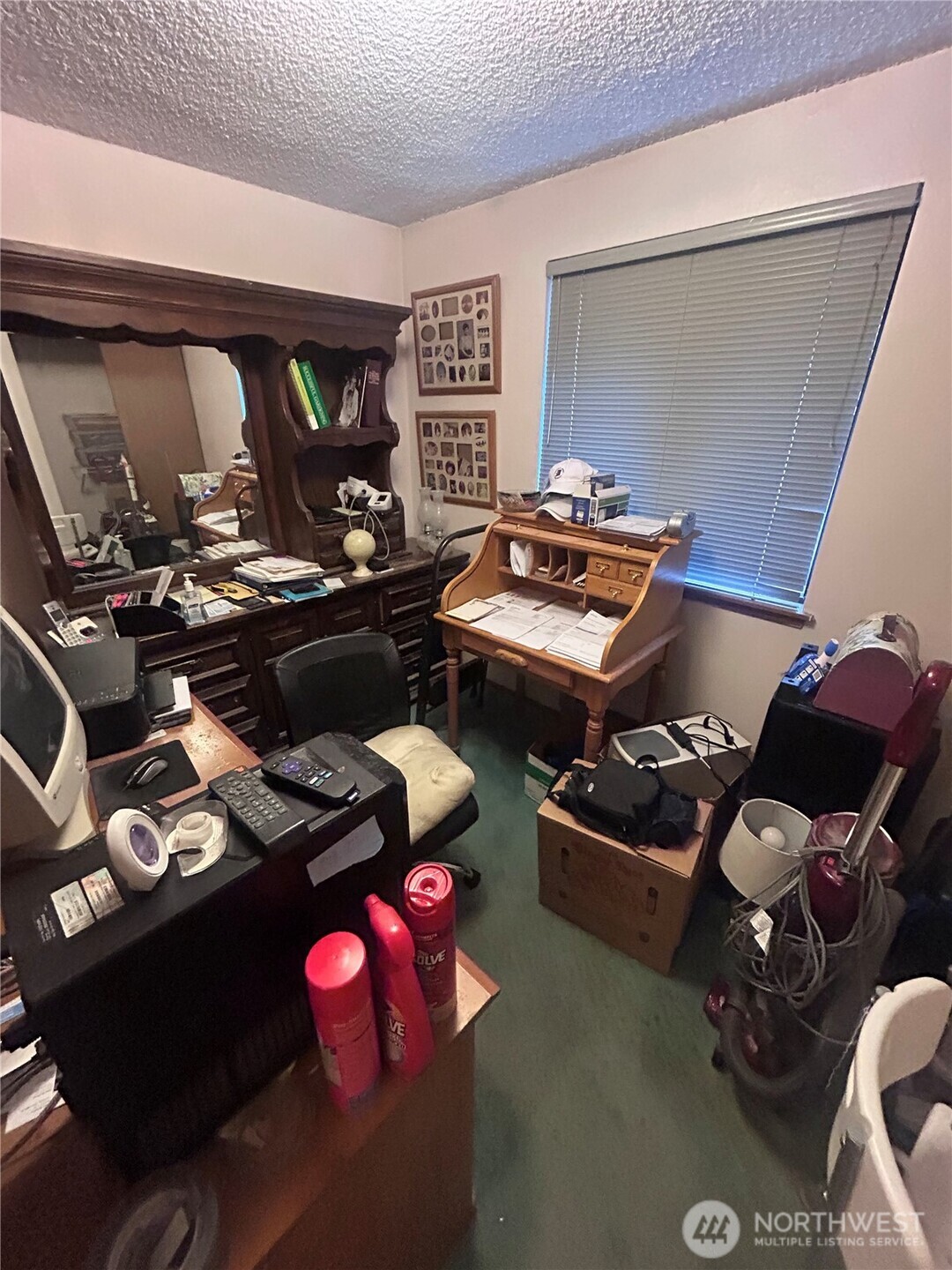 9025 E Property Photo 6