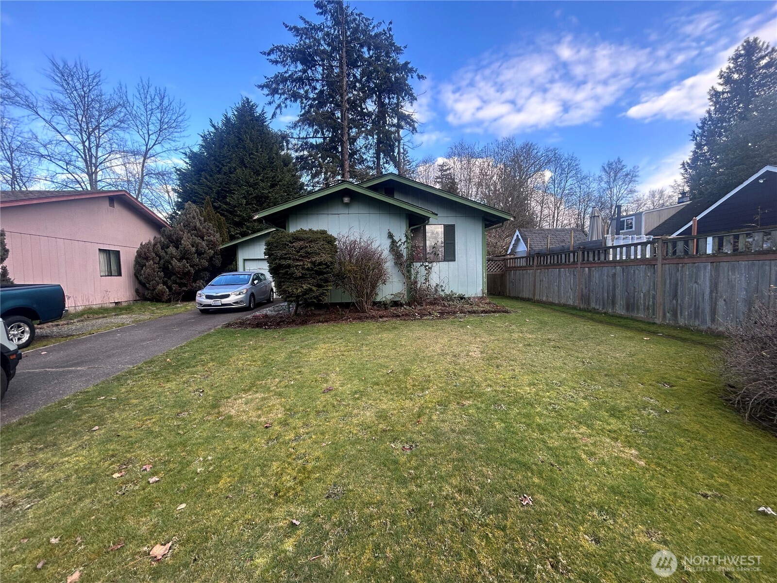 9025 E Property Photo 16