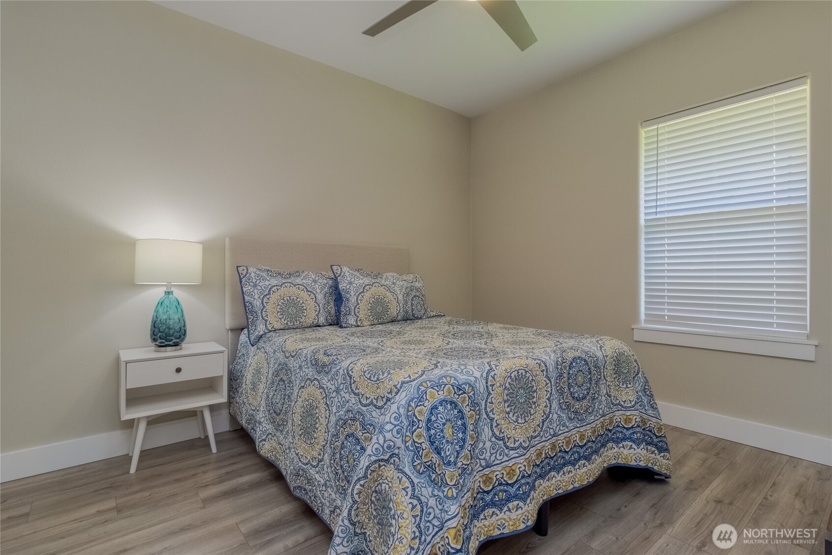 609 Pleasant Street Property Photo 11