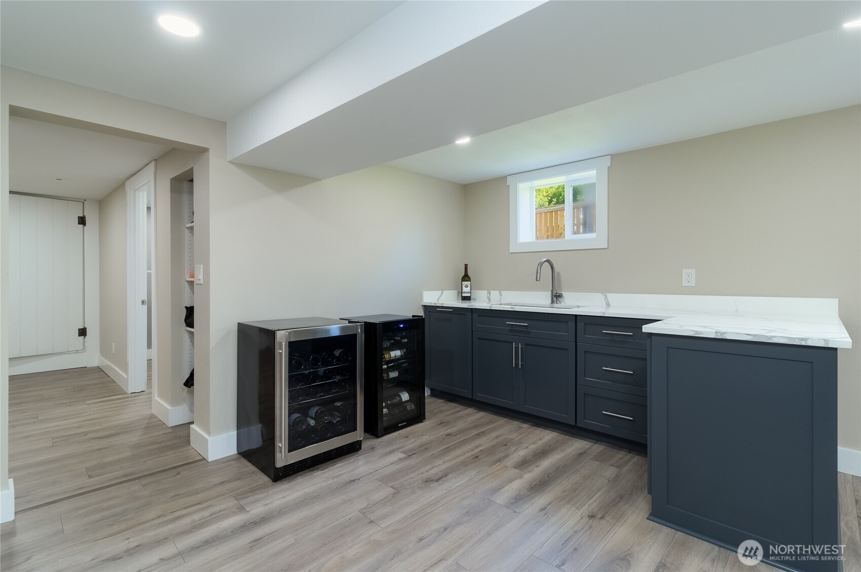 609 Pleasant Street Property Photo 17