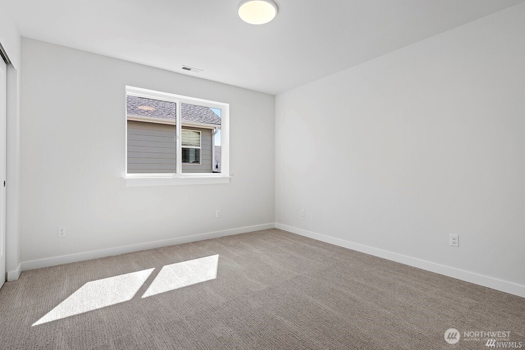 11110 209th Street Ct Property Photo 23