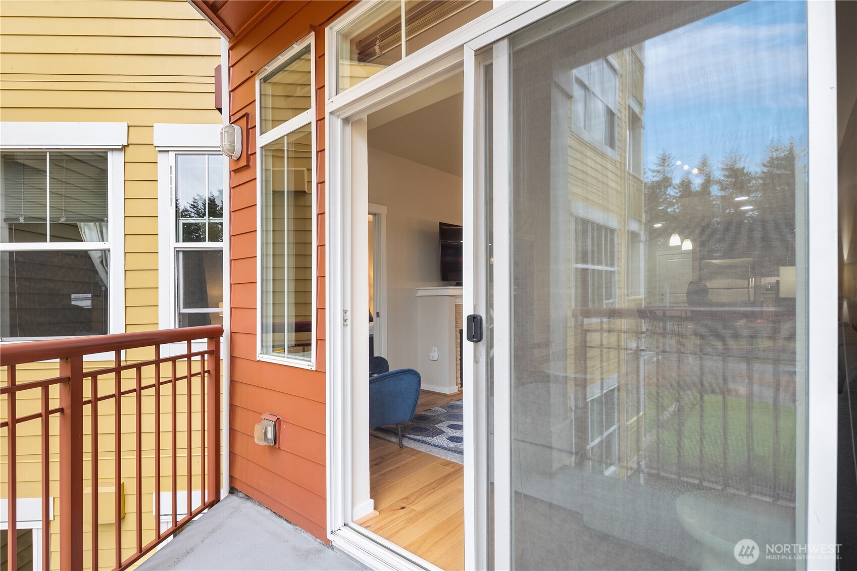 16141 Cleveland Street 401 Property Photo 12