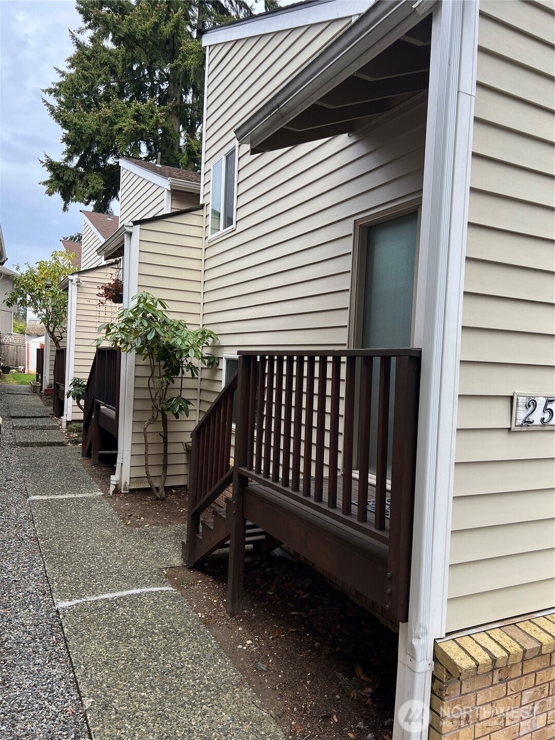 2503 Euclid Avenue Property Photo 2