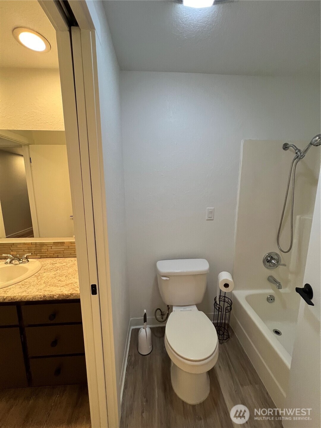 2503 Euclid Avenue Property Photo 26