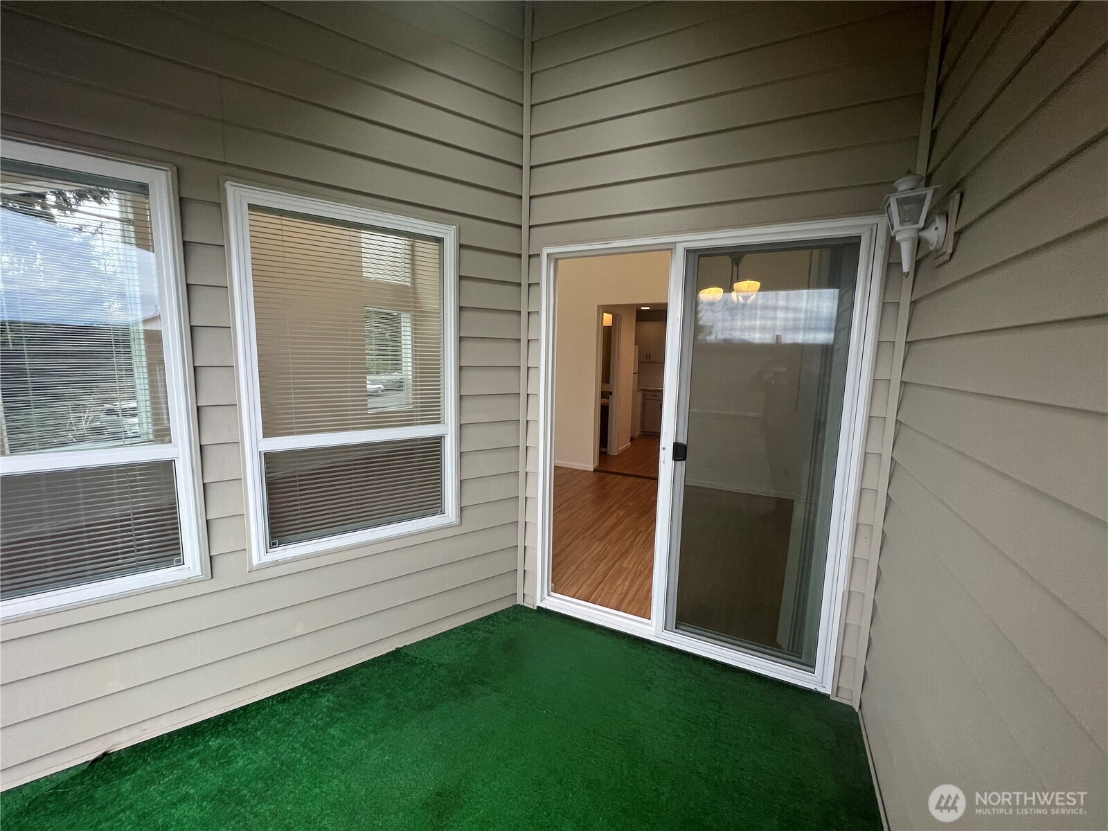 2503 Euclid Avenue Property Photo 35