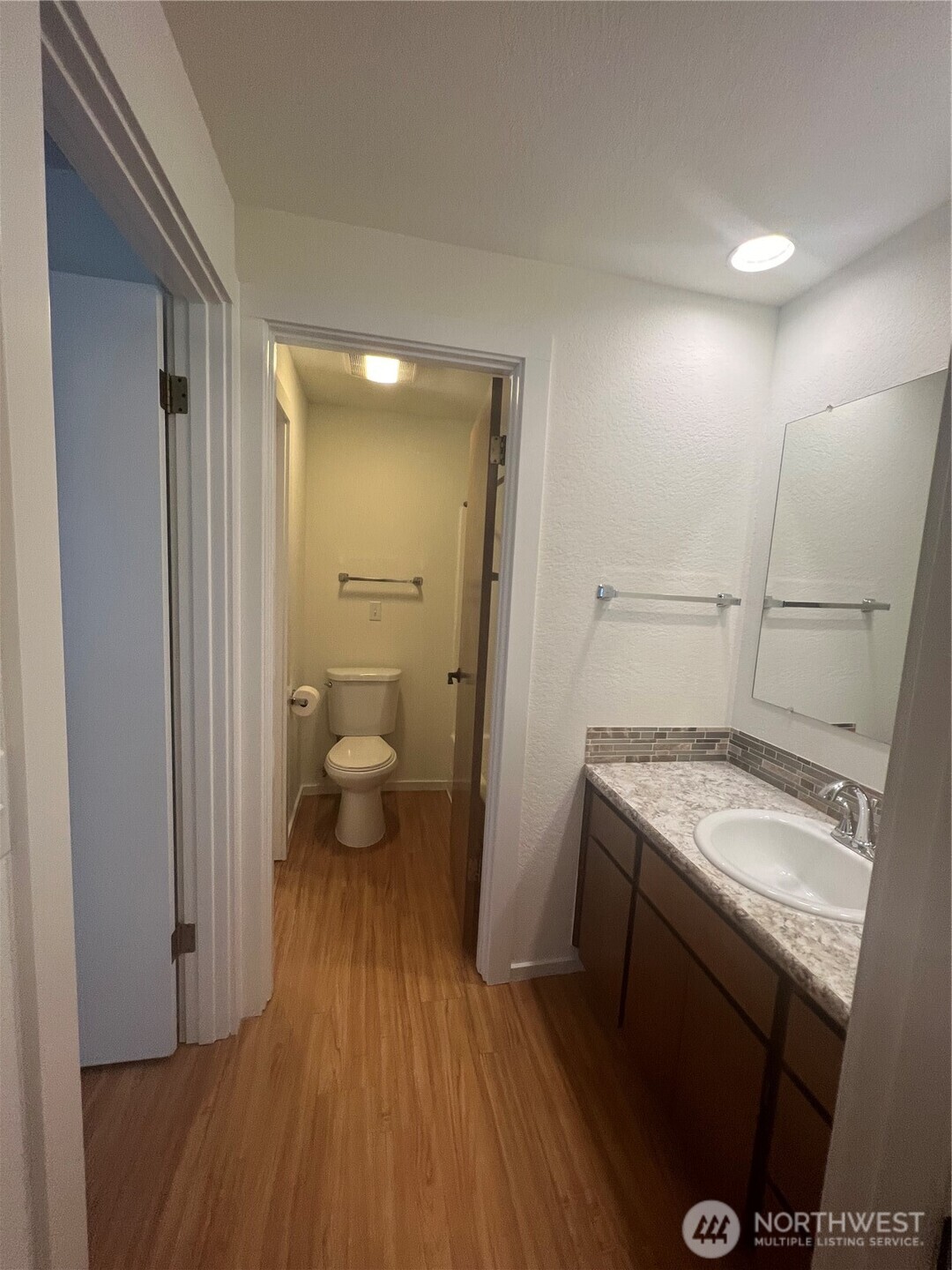 2503 Euclid Avenue Property Photo 39