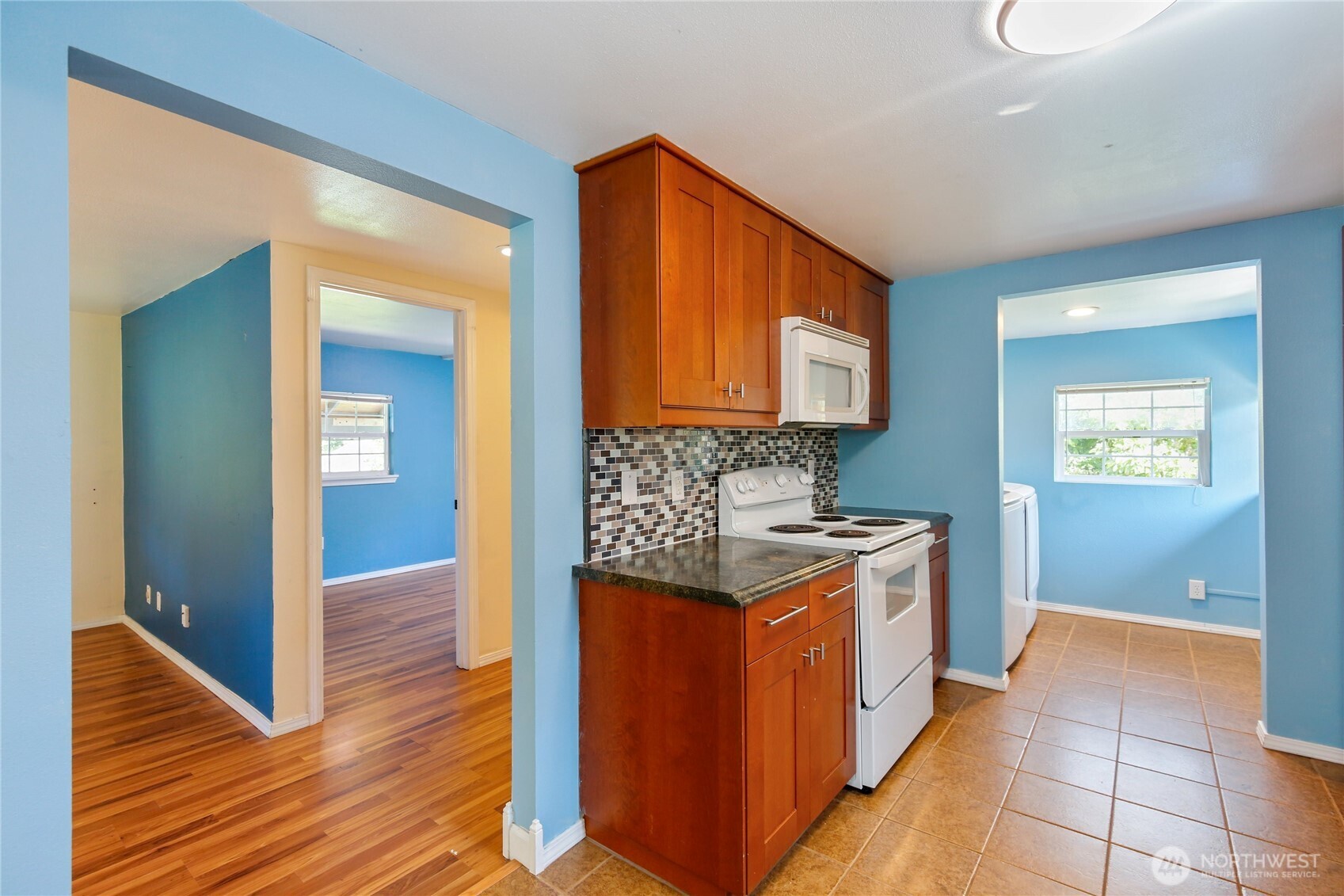 1314 N Callow Avenue Property Photo 7